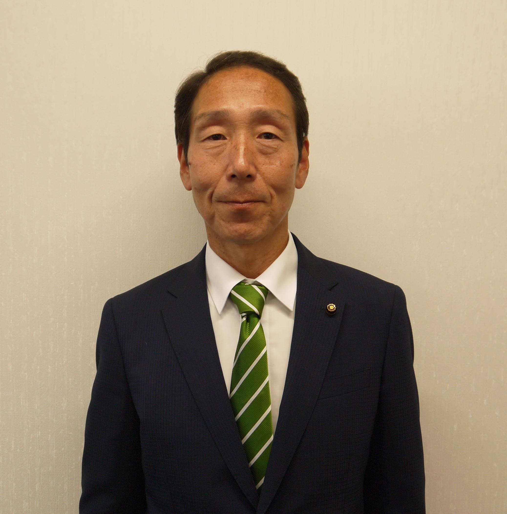 内原 篤