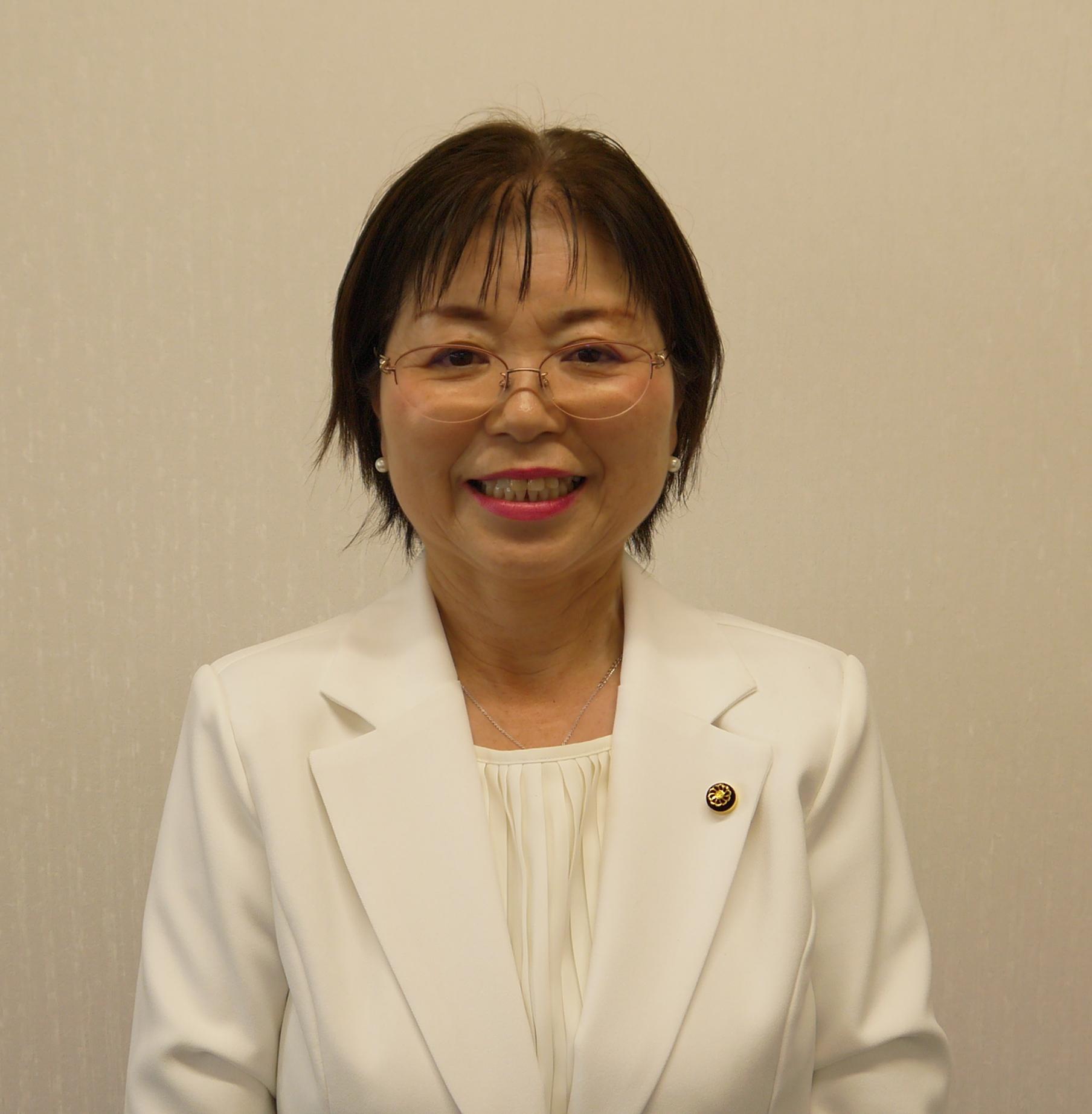 山口 康子
