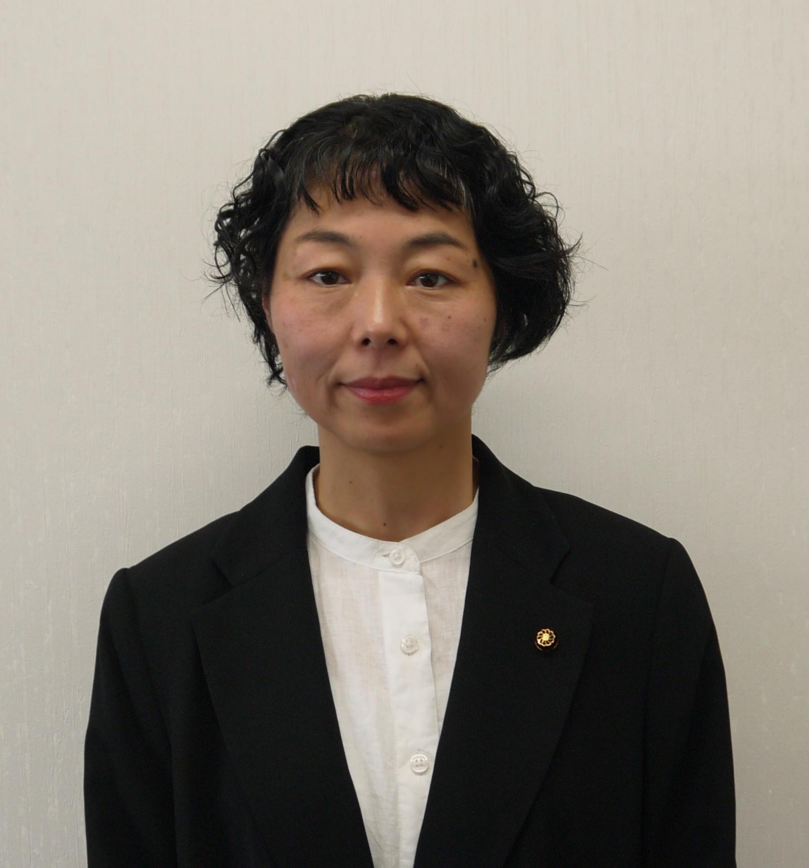 大石 亮子