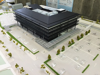 庁舎完成イメージ模型