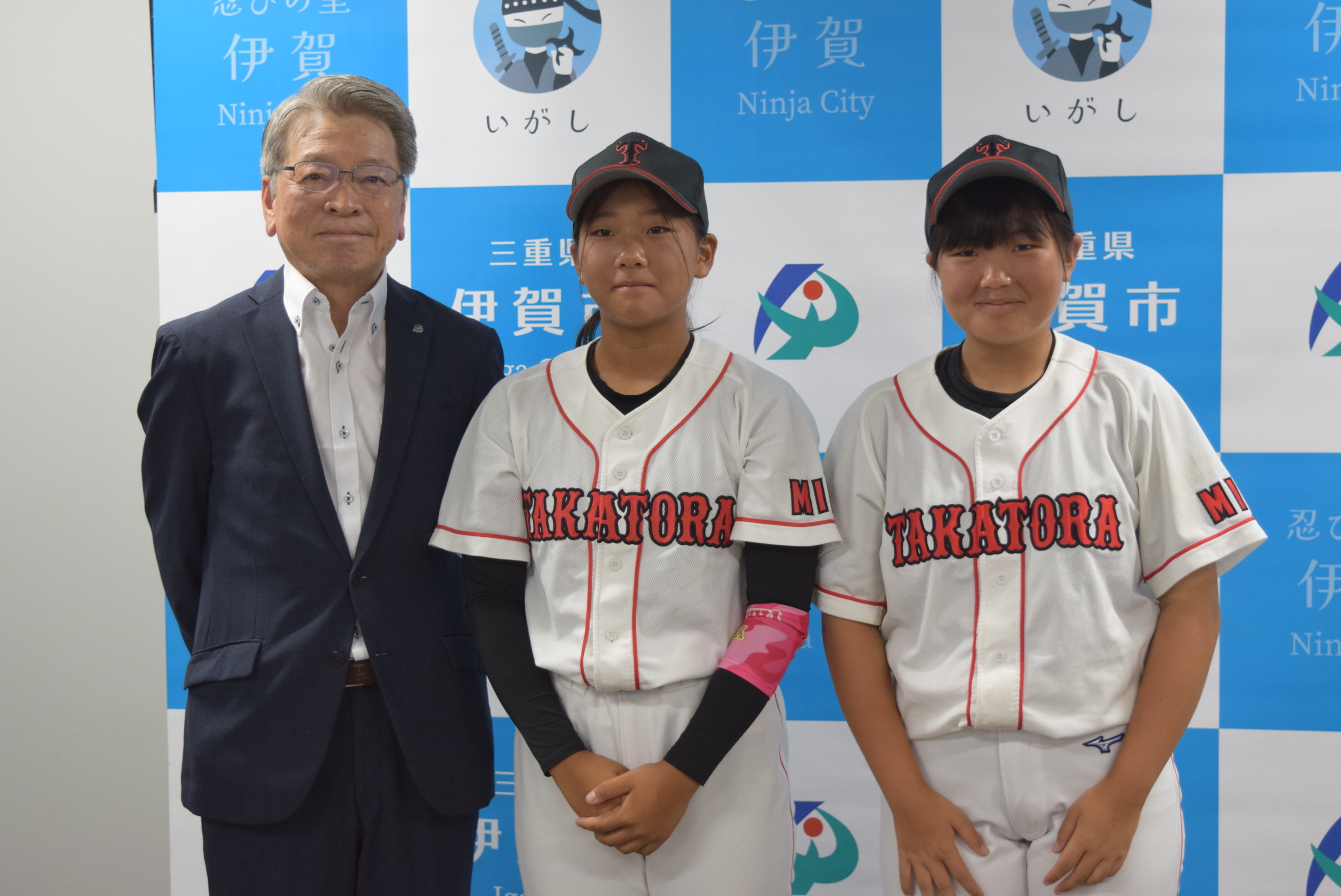 川野選手、小林選手、宮崎副市長