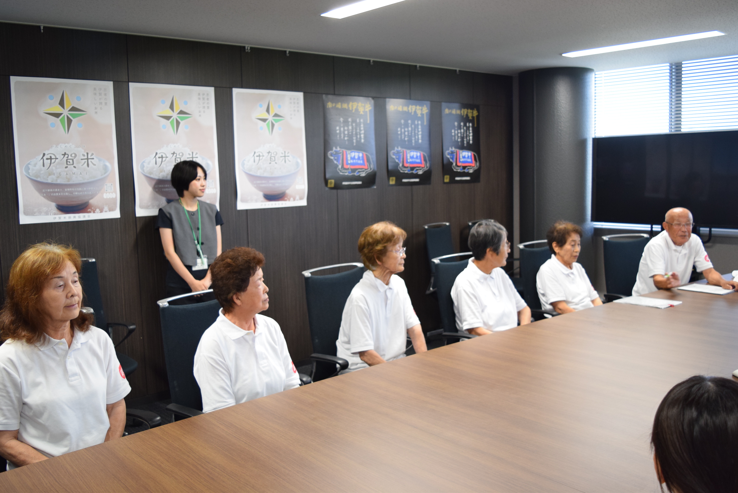なでしこチームと亀井監督